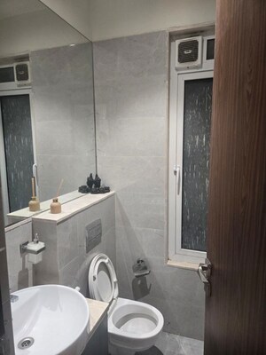 Bathroom in 2 BHK Apartment at Raheja Sherwood, Goregaon East – for Rent