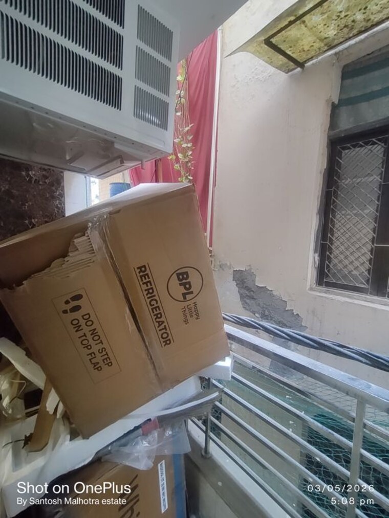 Balcony, uttam nagar 1 Bedroom 450 Sq.Ft. Builder Floor In Uttam Nagar Delhi 10616437