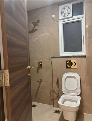 Bathroom in 3 BHK Apartment at Smart World Orchard, Sector 61 – for Rent