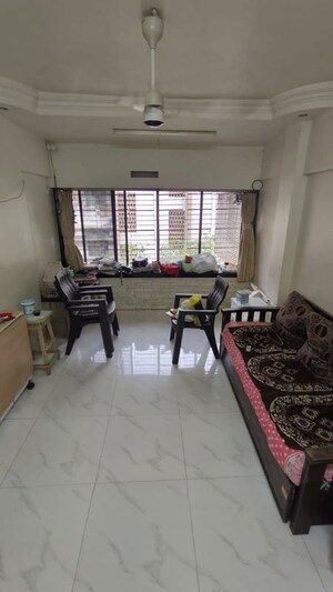 Living Room in 2 BHK Apartment at Bhagya Apartments, Andheri West – for Rent