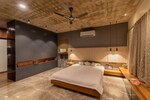 3 BHK + Study Room 1500 Sq.Ft. Builder Floor in Frazer Town