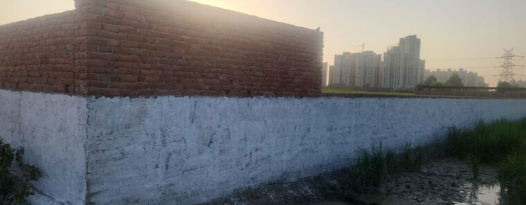 Exterior View, sector 79  190 Sq.Yd. Plot In Sector 79 Noida 10616759