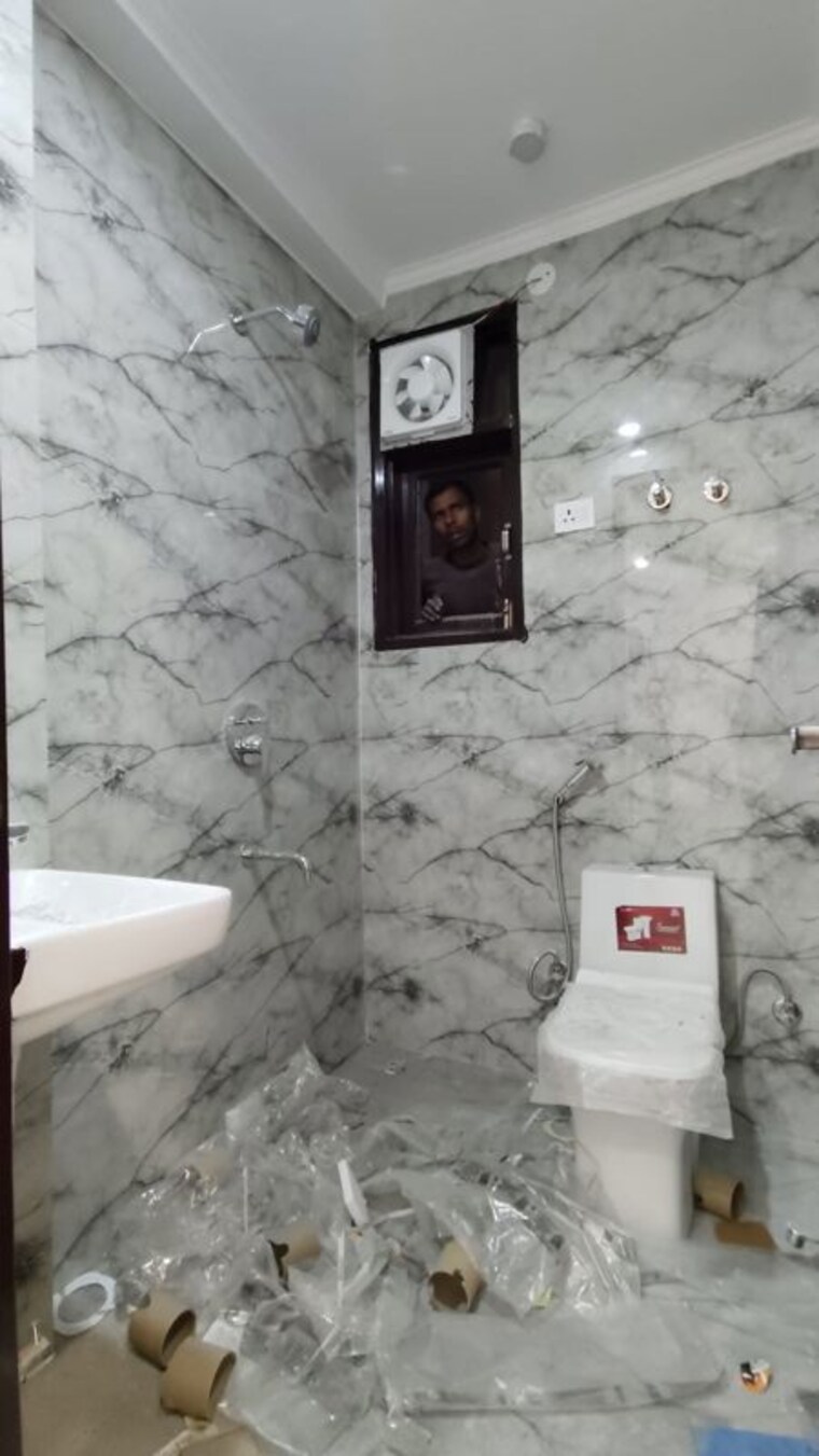 Bathroom, saket 2 Bedroom 850 Sq.Ft. Builder Floor In Saket Delhi 10616769