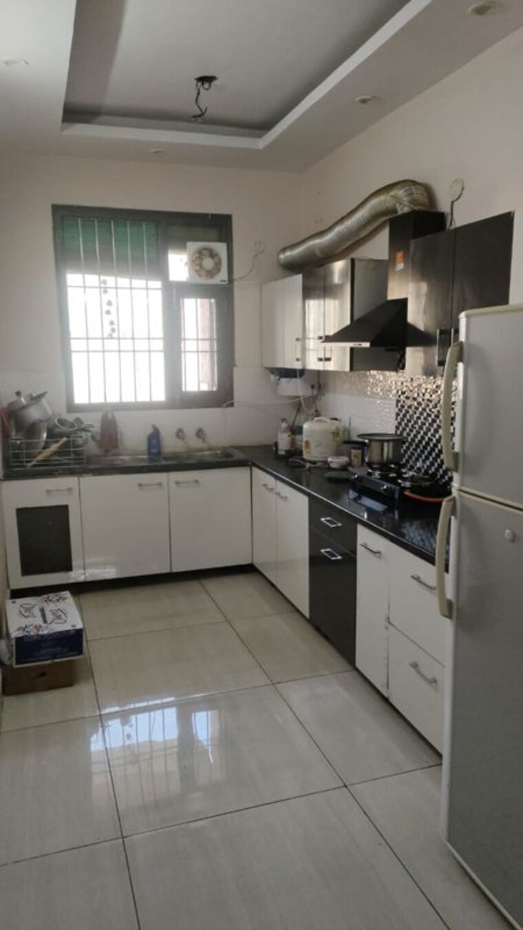 Kitchen, motiaz-royal-citi 3 Bedroom 1950 Sq.Ft. Apartment In Ambala Highway Zirakpur 10616789