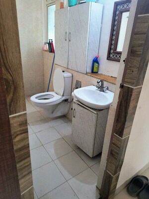 Bathroom in 2 BHK Apartment at Jaypee Greens Kosmos, Sector 134 – for Rent