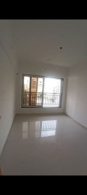 1 BHK Apartment For Sale in Vardhman Om Shri Ganesh CHS, Kandivali West