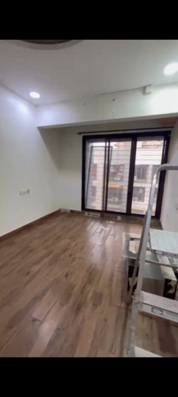 Room, kesar-residency 1 Bedroom 430 Sq.Ft. Apartment In Kandivali West Mumbai 10616812