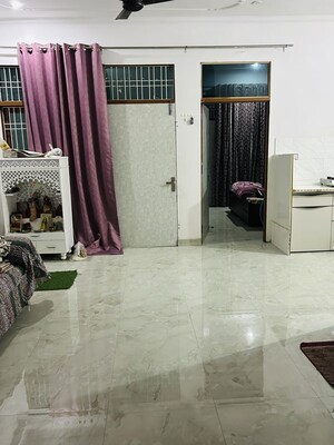 Room in 2 BHK Builder Floor at Jagat Sharvanpura – for Rent