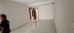 Room in 3.5 BHK Builder Floor at Ambala Highway – for Rent