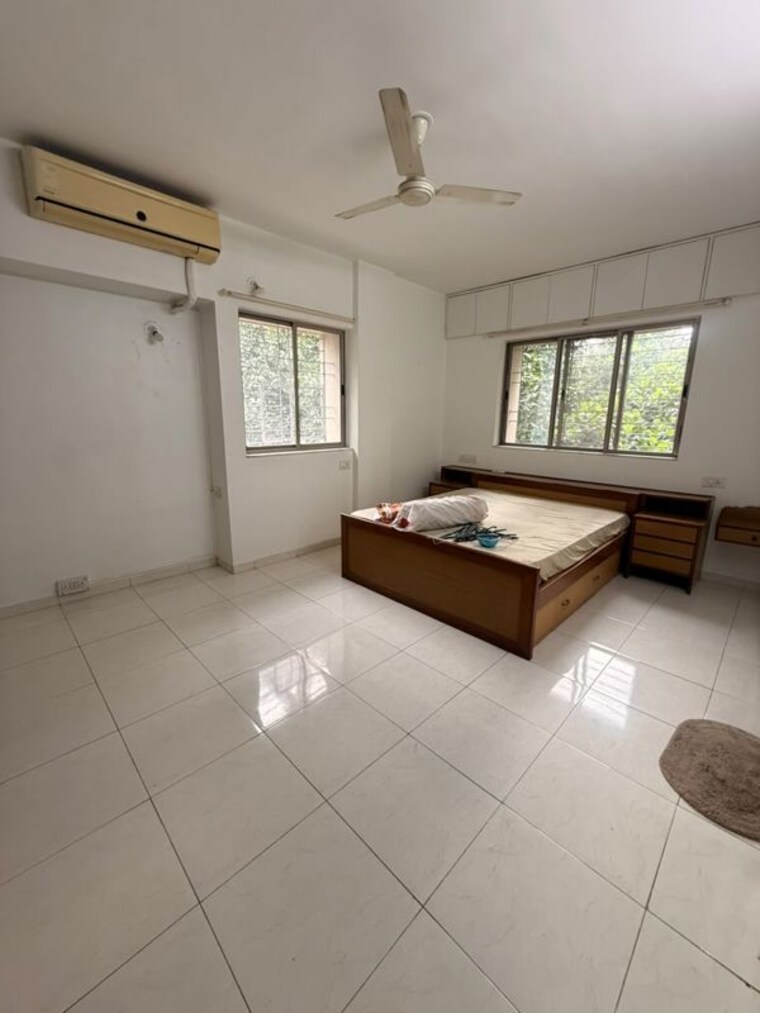 Living Room, prabhat-apartment 3 Bedroom 1500 Sq.Ft. Apartment In Prabhat Road Pune 10616826