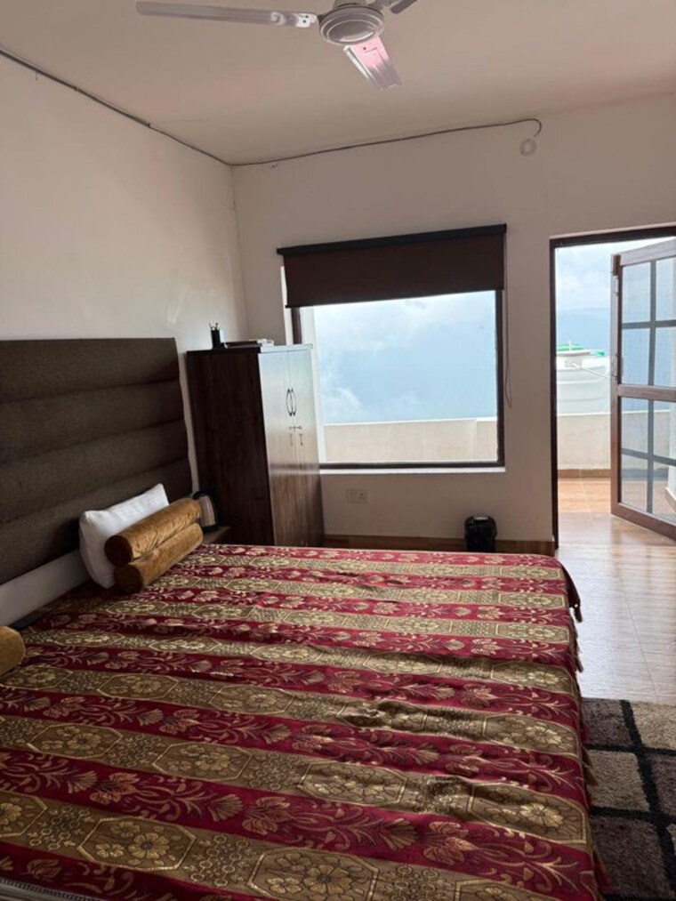 Bedroom, guru-nanak-enclave 3 Bedroom 1200 Sq.Ft. Builder Floor In Dhakoli Zirakpur 10616824