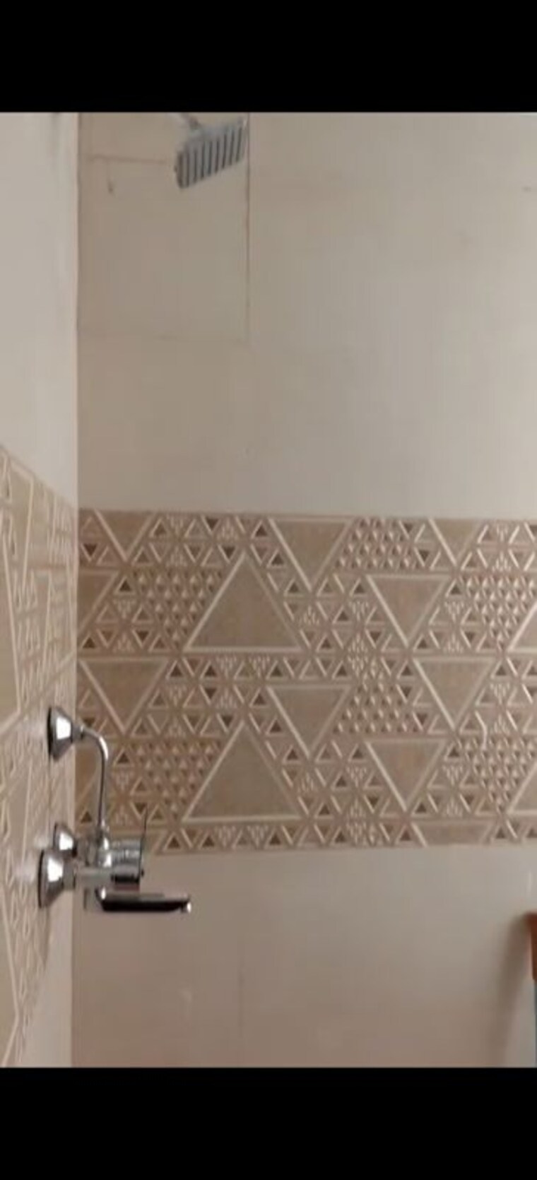 Bathroom, amrapali-riverview 2.5 Bedroom 955 Sq.Ft. Apartment In Amrapali Leisure Valley Greater Noida 10616836