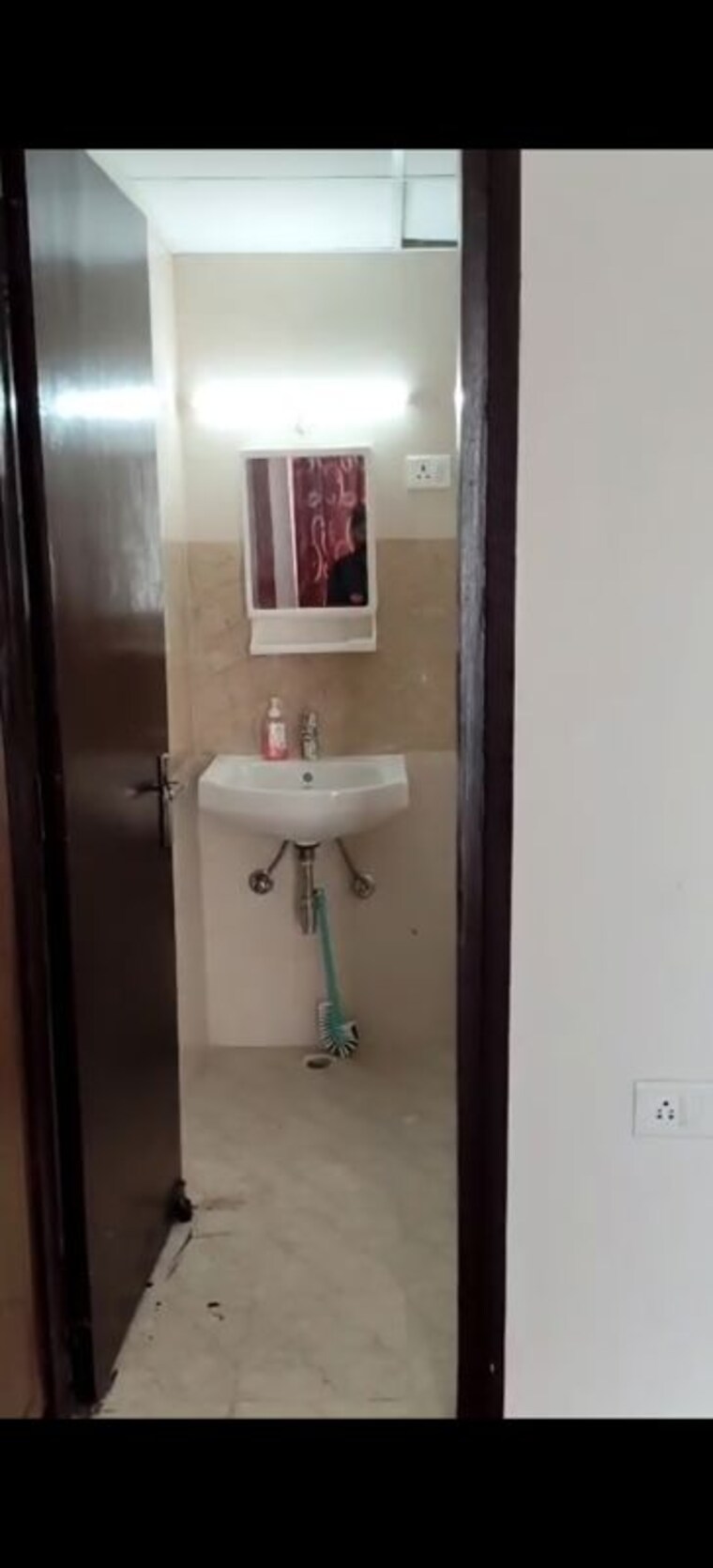 Bathroom, amrapali-riverview 2.5 Bedroom 955 Sq.Ft. Apartment In Amrapali Leisure Valley Greater Noida 10616836