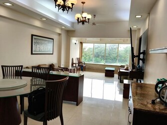2 BHK + Servant Room Apartment For Sale in Nav Pooja Apartment in Bandra West, Mumbai