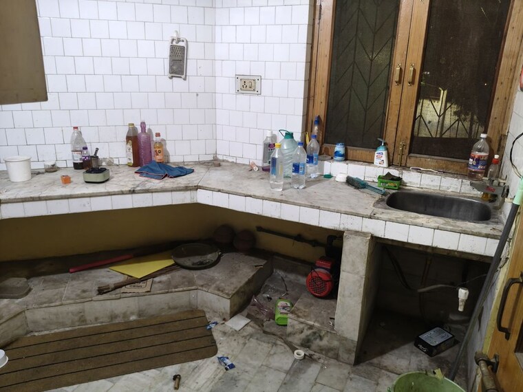 Kitchen, nehru-enclave 2 Bedroom 1650 Sq.Ft. Apartment In Gomti Nagar Lucknow 10616890