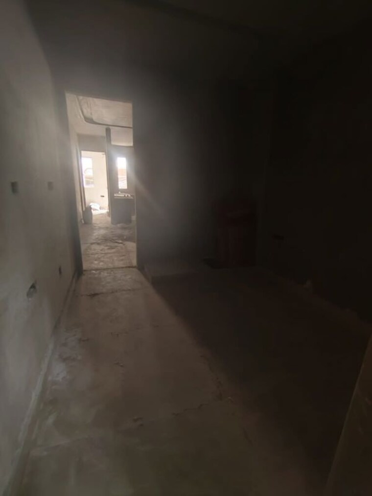 undefined, paschim vihar 3 Bedroom 100 Sq.Yd. Builder Floor In Paschim Vihar Delhi 10612846