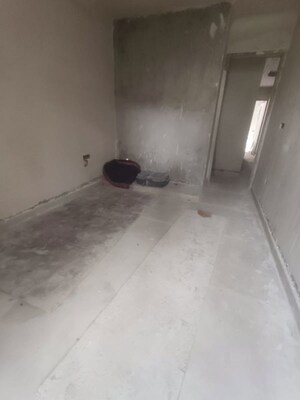 Room in 3 BHK Builder Floor at Paschim Vihar – for Sale