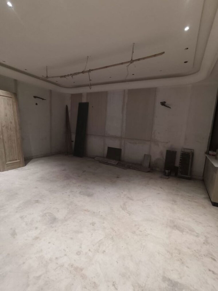 undefined, paschim vihar 3 Bedroom 200 Sq.Yd. Builder Floor In Paschim Vihar Delhi 10607215