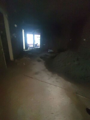 Parking in 4 BHK Builder Floor at Paschim Vihar – for Sale