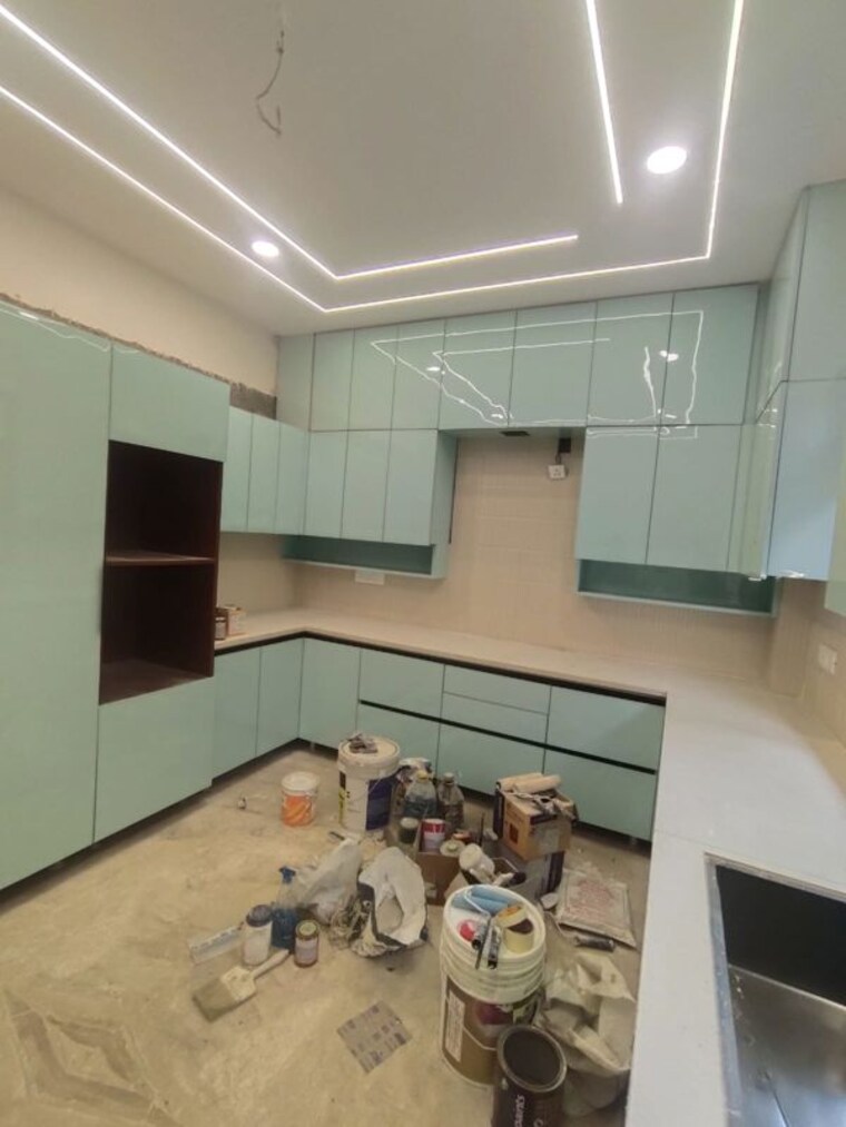Kitchen, paschim vihar 3 Bedroom 200 Sq.Yd. Builder Floor In Paschim Vihar Delhi 10607374