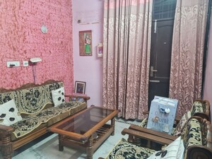 1 BHK Builder Floor For Rent in Sector 7