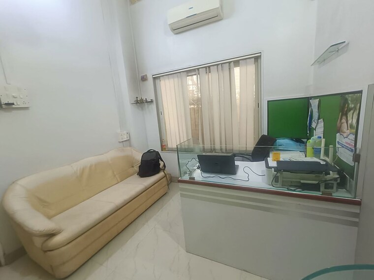 Kitchen, samata nagar Commercial Shop 280 Sq.Ft. In Samata Nagar Thane 10616915