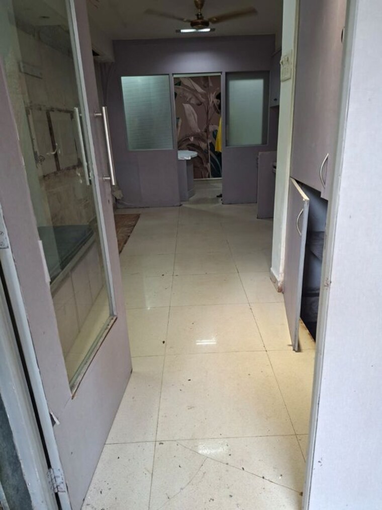 undefined, samata nagar Commercial Shop 280 Sq.Ft. In Samata Nagar Thane 10616921