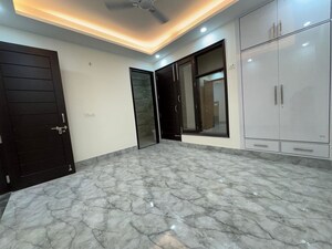 Room in 1 BHK Builder Floor at Chattarpur – for Rent