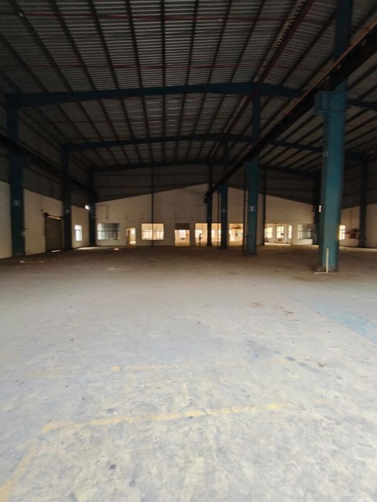  Parking, riseonic-solitaire Commercial Warehouse 13000 Sq.Ft. In Sector 70 Gurgaon 10616936