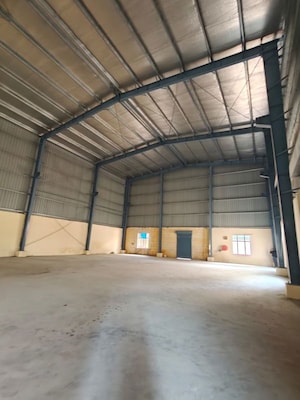 Warehouse For Rent in Paras Manor, Gwal Pahari