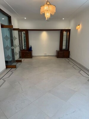3 BHK Builder Floor For Rent in Pamposh Enclave