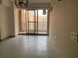 Room in 3 BHK Apartment at ABA Cleo County, Sector 121 – for Rent