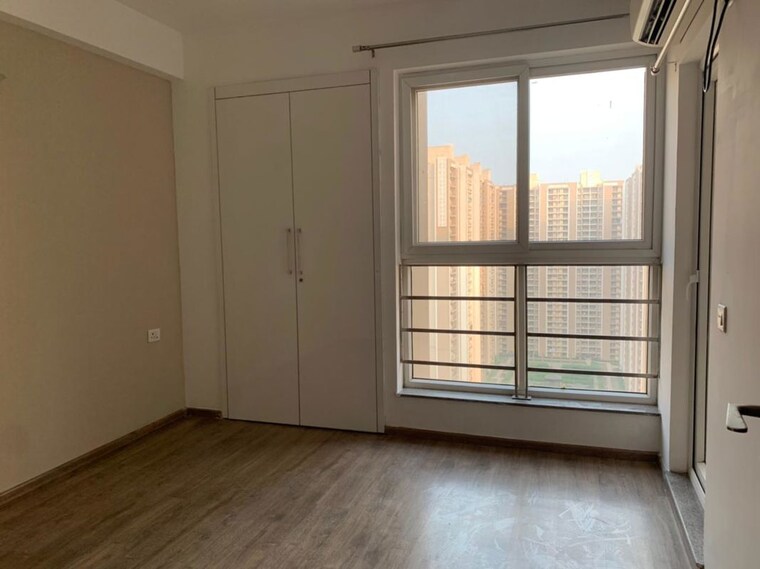 Room, aba-cleo-county 3 Bedroom 1827 Sq.Ft. Apartment In Sector 121 Noida 10616954