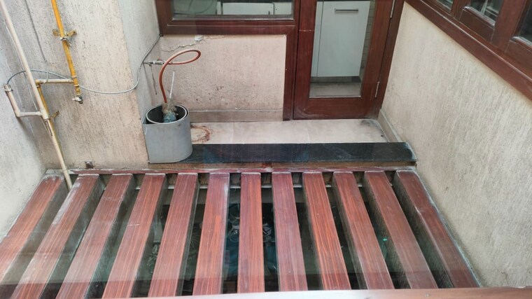 undefined, greater kailash ii 3 Bedroom 250 Sq.Yd. Builder Floor In Greater Kailash ii Delhi 10616958