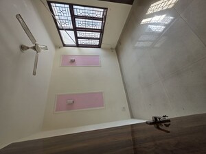 Furnished Amenities in 3 BHK Penthouse at Huda CGHS, Sector 56 – for Rent