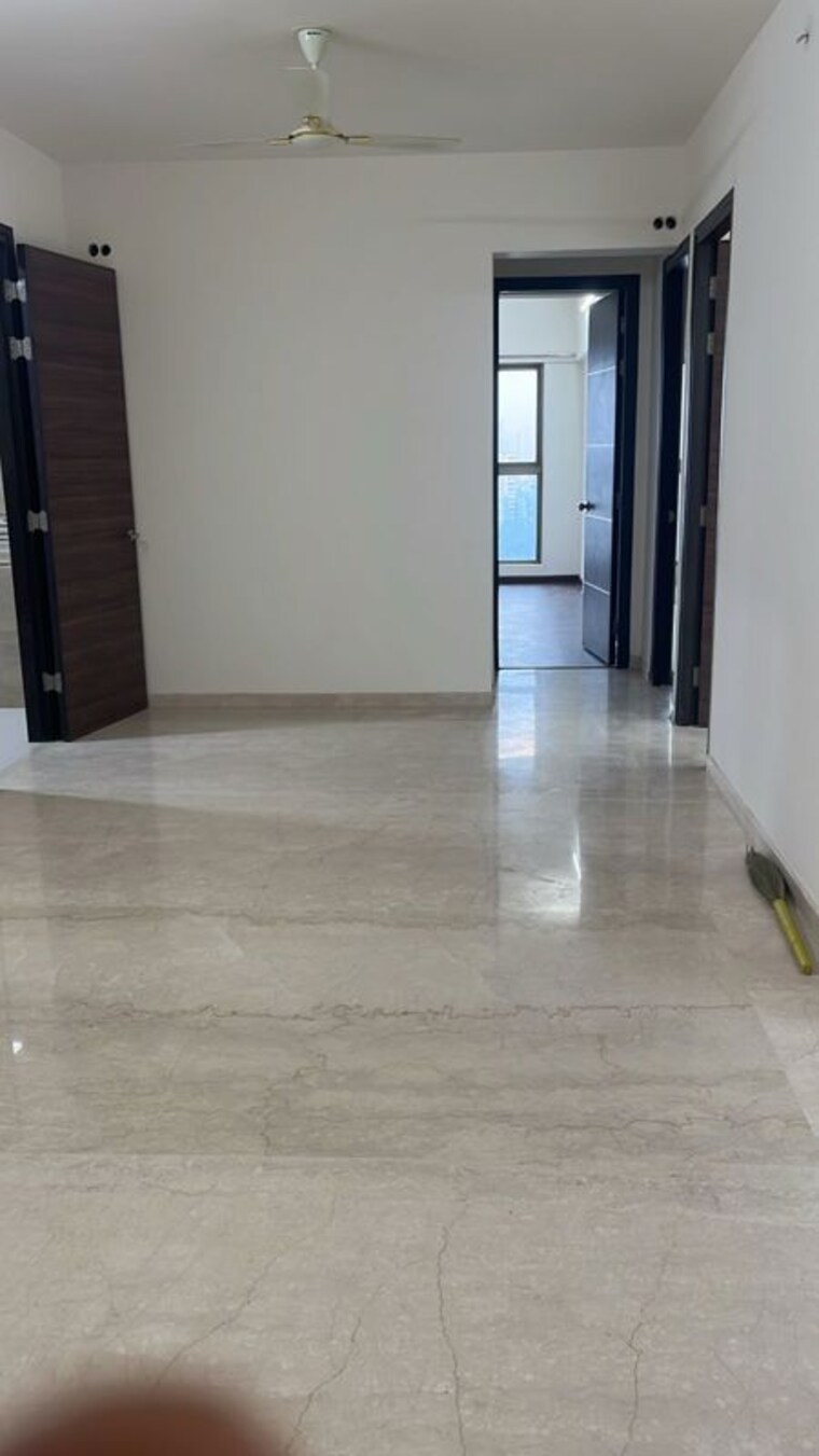 Room, shreeji-atlantis 3 Bedroom 1000 Sq.Ft. Apartment In Malad West Mumbai 10616974