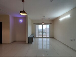 2.5 BHK Apartment For Rent in Shriram Luxor, Hennur Road