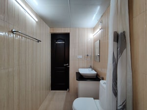 Bathroom in 2.5 BHK Apartment at Shriram Luxor, Hennur Road – for Rent