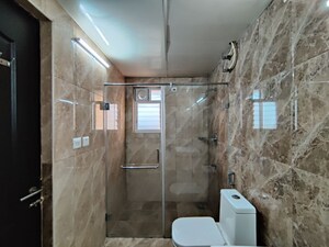 Bathroom in 2.5 BHK Apartment at Shriram Luxor, Hennur Road – for Rent