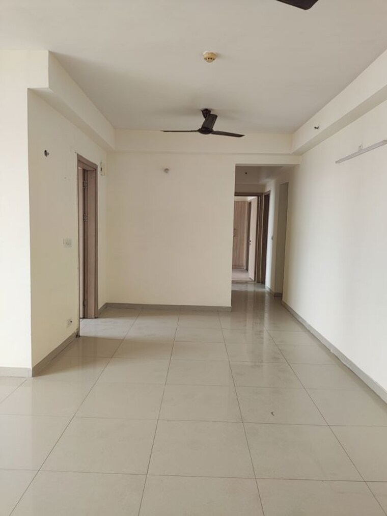Hall, dlf-express-greens 3.5 Bedroom 1950 Sq.Ft. Apartment In Manesar Sector 1a Gurgaon 10616986