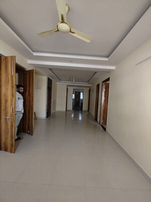 3 BHK Builder Floor For Rent in Sector 57