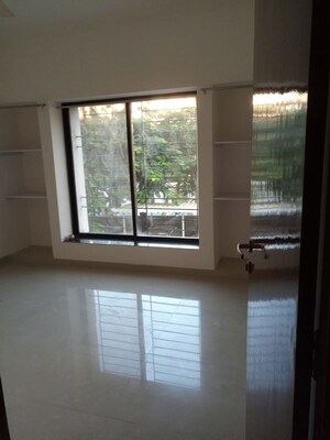Room in 2 BHK Apartment at Bhusari Colony – for Rent