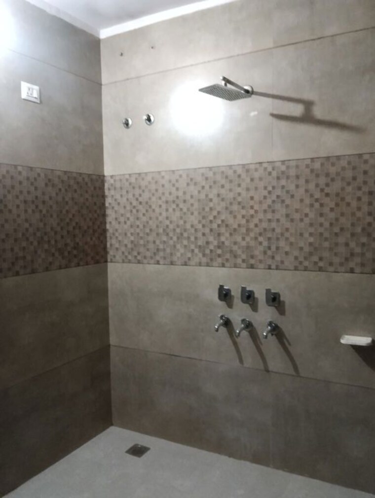 Bathroom, bptp-the-resort 3 Bedroom 1650 Sq.Ft. Apartment In Sector 75 Faridabad 10617049