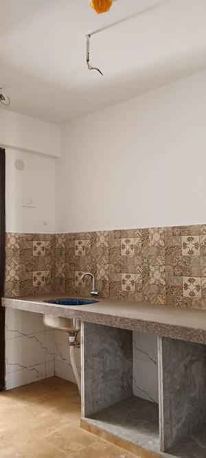 Furnished Amenities in 2.5 BHK Apartment at Neumec Shreeji Towers, Wadala East – for Sale