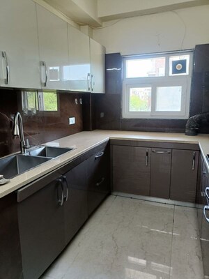 Kitchen in 3 BHK Builder Floor at Sector 47 – for Rent