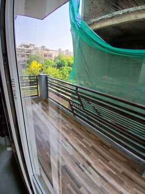 Balcony in 3 BHK Builder Floor at Sector 47 – for Rent