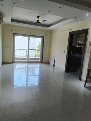 3 BHK Builder Floor For Rent in Sector 47