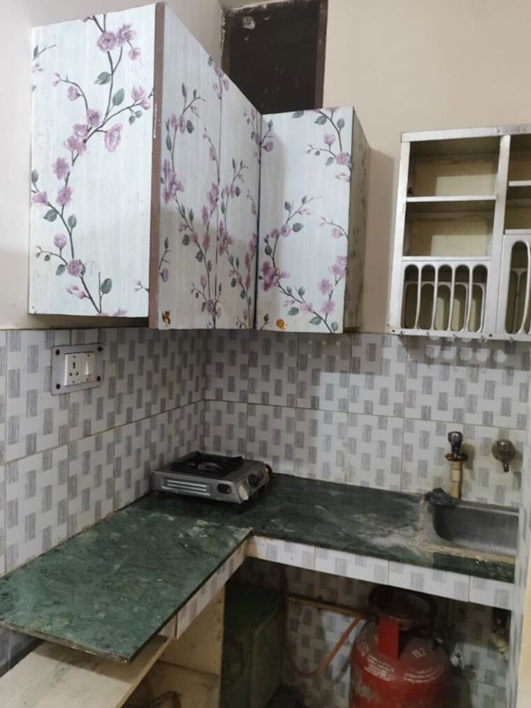 Kitchen, sector 28 1 RK 590 Sq.Ft. Villa In Sector 28 Noida 10617069