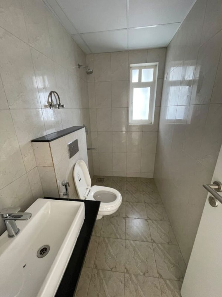 Bathroom, shapoorji-pallonji-joyville-hinjewadi 2 Bedroom 800 Sq.Ft. Apartment In Hinjewadi Pune 10617073