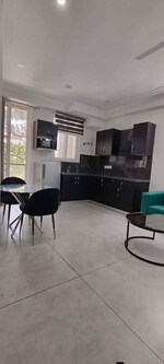 1 BHK 700 Sq.Ft. Builder Floor in Sushant Lok I